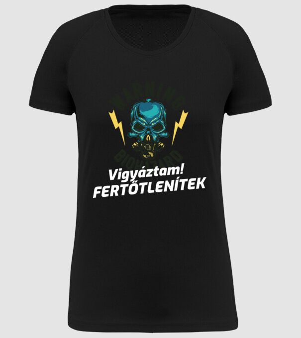  minta fekete pólón
